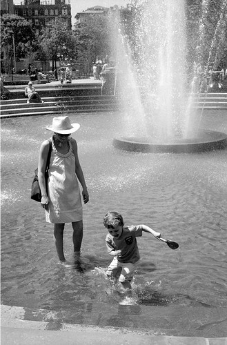 Washington Square‧Big Splash & Small Splash