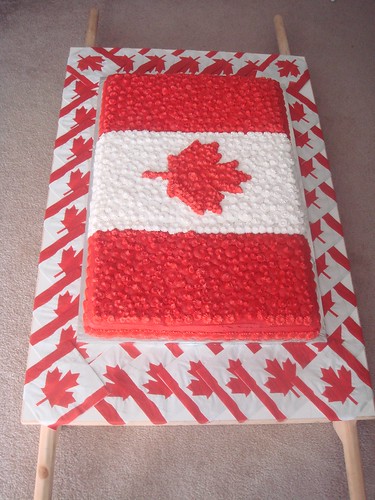 canada day cake. Canada Day on cake board