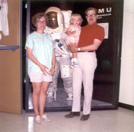 Alyce with Parents at NASA (Click to enlarge)