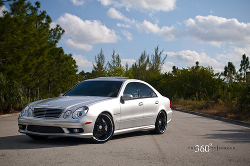 Mercedes E55 AMG on 360 Forged CF 5ive