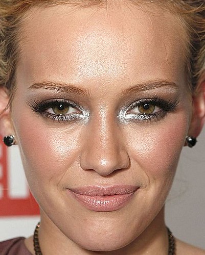 Hilary Duff makeup look by raychylle
