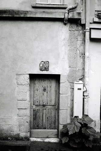 Door 55, Paris