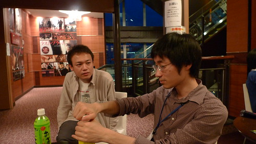 Yamamoto and Kawahara chatting