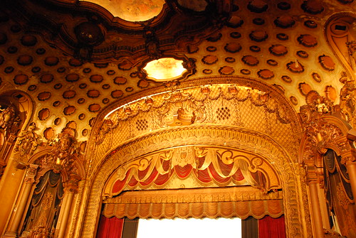 Los Angeles Theatre