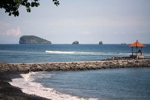 the 3 islets