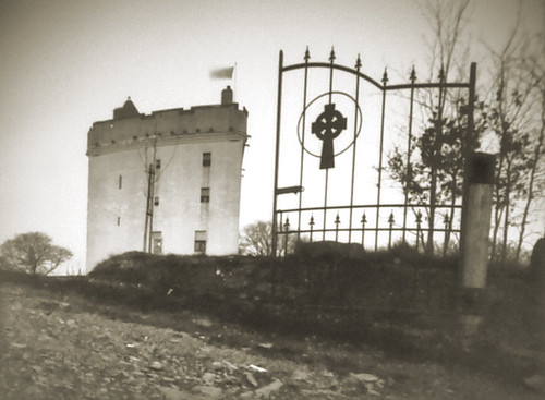 Law castle pinhole image 