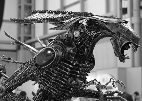 Aliens Robosteel Sculpture