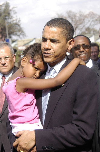 Barack Obama and daughter Sasha in Nairobi, Kenya in 2006