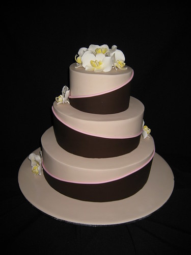 Moth Orchid Wedding cake 3tier chocolate mudcake layered with chocolate 