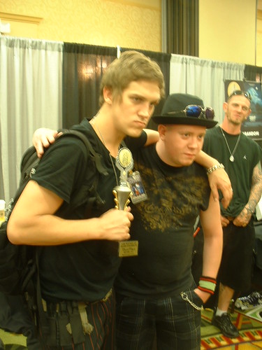 Robbie and Jason Mewes. convention