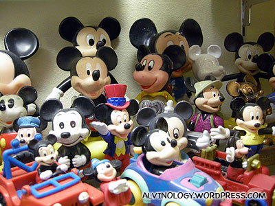 Old Mickey Mouse toys