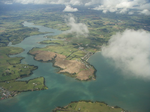 Flying from Auckland to Queenstown