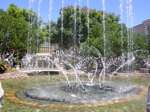 Fountain in The Grove (adjacent to Farmers Market)