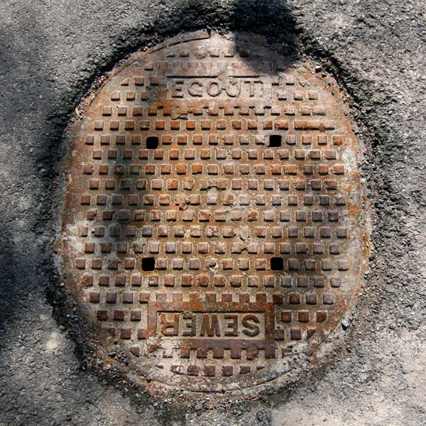 sewer_oval