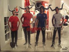 Puma joins hands with the Deccan Chargers!