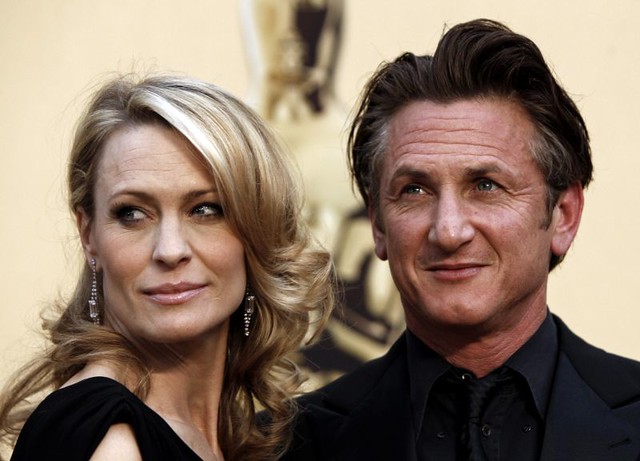 People Sean Penn by Current News Stories