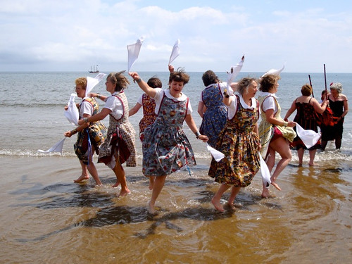 Belfagan dance in the sea