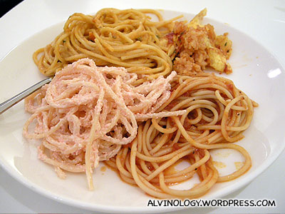 Different kinds of spaghetti 