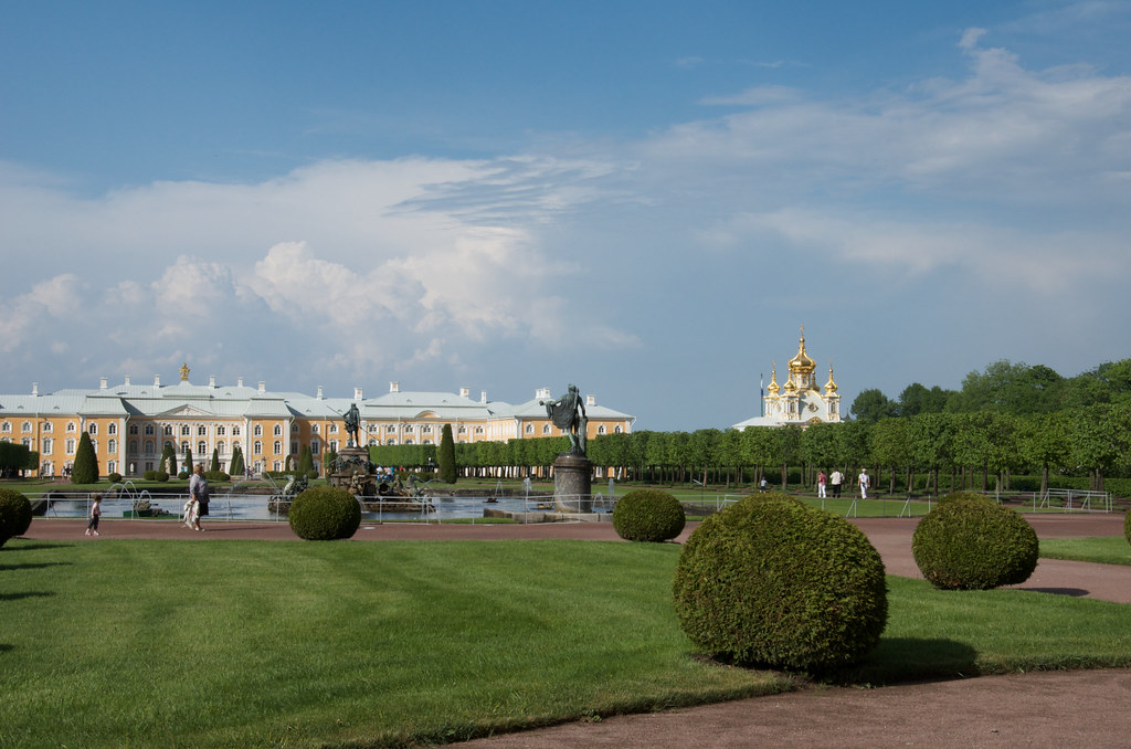 : Upper garden - Peterhof /   -  