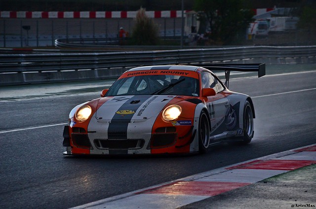 barcelona race photos picture racing series catalunya endurance circuit 44 motorsport porsche911 2014 gt3r vdev
