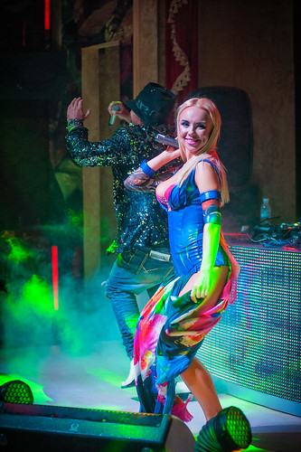Atlantic Night Club Dima Kolyadenko and Theresa Frank show October 25 2013 http://atlantic-club.com.ua ©  Andrey Desyatov