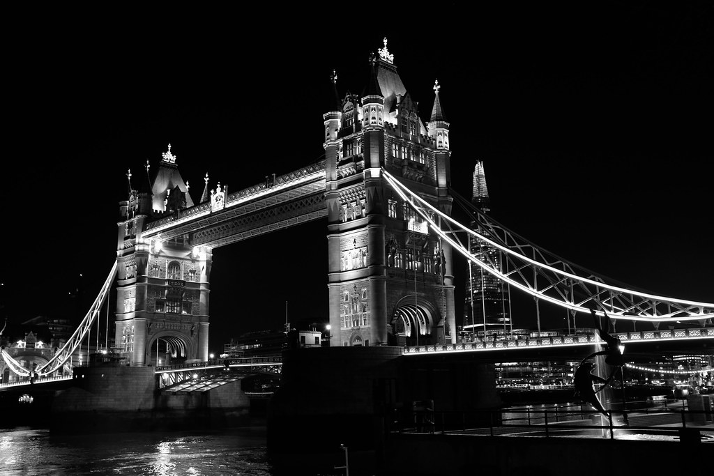 : Tower Bridge with FujiFilm