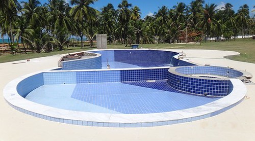 piscina-de-azulejo