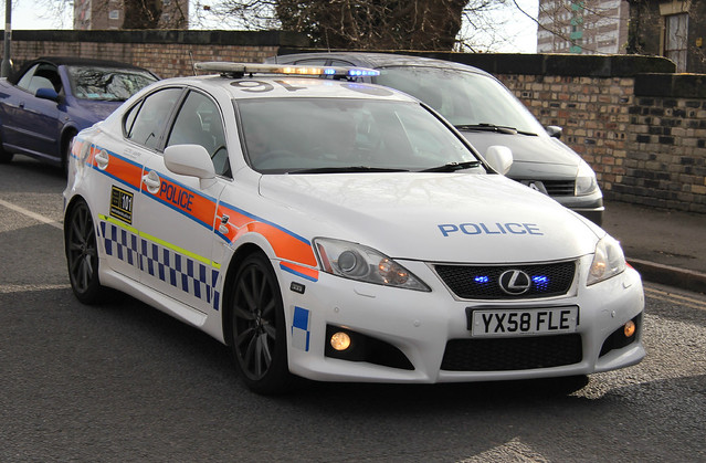 road city car call traffic centre police crime vehicle leds hull emergency rare section isf grilles lexus callout shout unit 999 on rcs lightbar humberside rcu responding fendoffs yx58fle