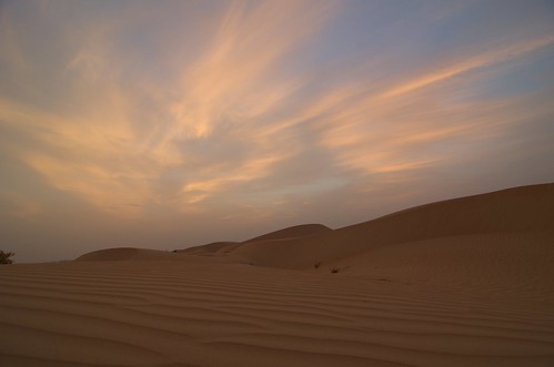 Sunset near by Al Khazna ©  Still ePsiLoN