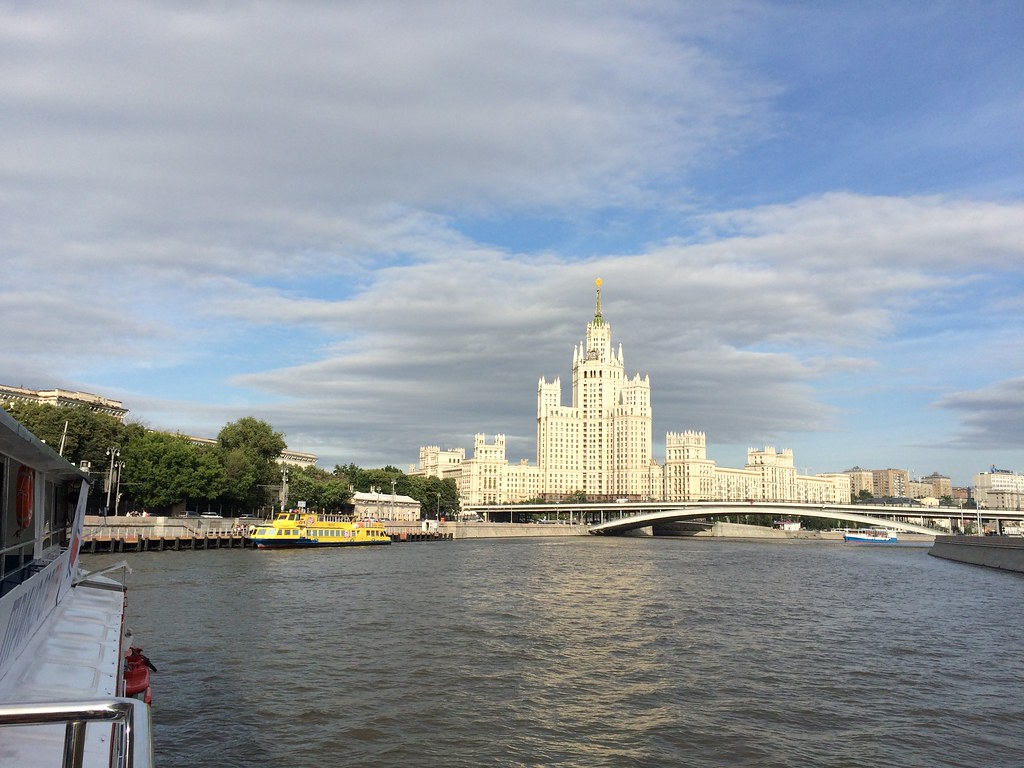 : At the end of the boat tour, Moscow river