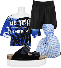 Футболка Kenzo, шорты Alexander Wang, сумка-узелок Carven, сандалии Sacai Luck x Tatami