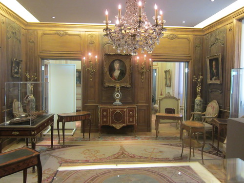 Room inside Musee Cognacq-Jay
