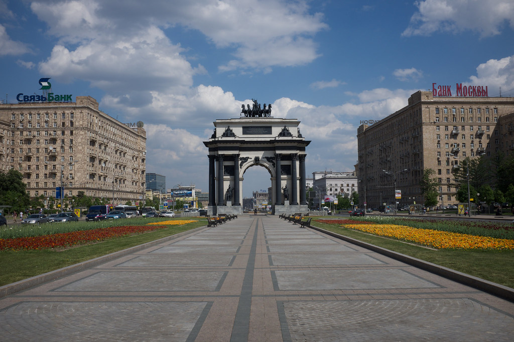 : Triumphant Gate, Moscow