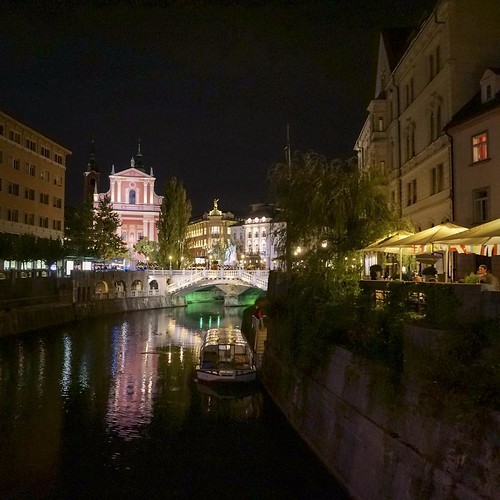 2013   #Travel #Memories #Throwback #2013 #Autumn #Ljubljana #Slovenia   #Old #Town #River #Bridge #Church #Architecture #Building #Night #View #Street #Outdoor #Cafe ©  Jude Lee