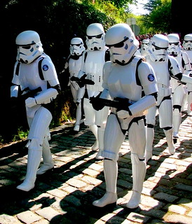From http://www.flickr.com/photos/15528381@N02/8839702078/: Desfile 2013 Imperial .Storm. Troopers