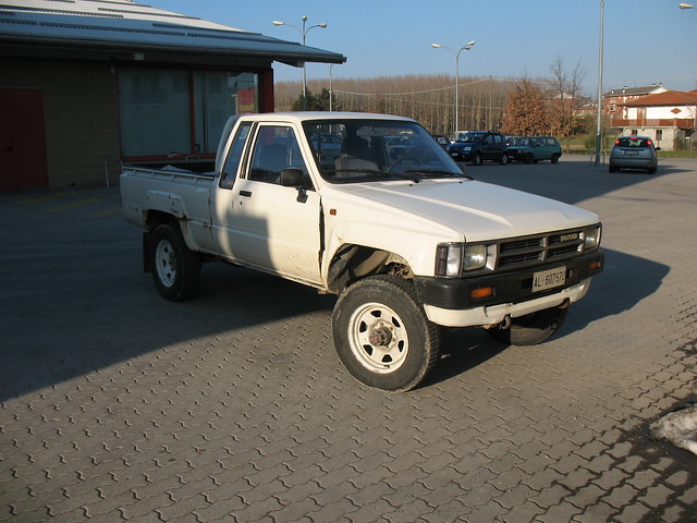 offroad 4x4 pickup vehicles toyota motor hilux
