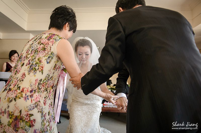 婚攝,晶華酒店婚攝,婚攝鯊魚,婚禮紀錄,婚禮攝影,2013.06.08-blog-0045