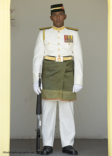 Guard XOKA0185bs ©  Phuketian.S