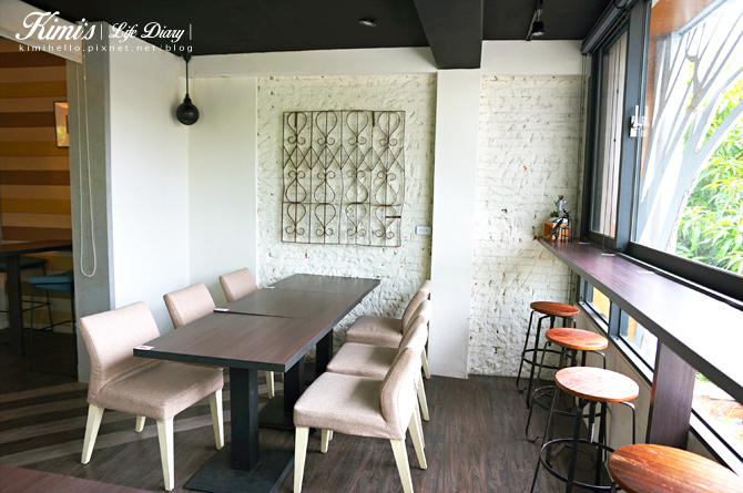 台中在舊宅裡悠閒迷路，寧靜又具特色的咖啡廳-麋路咖啡輕食坊