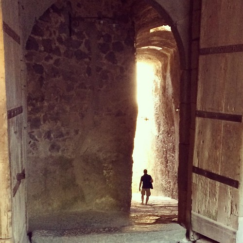 Tunnel entrance, Castello Aragonese ©  marktristan