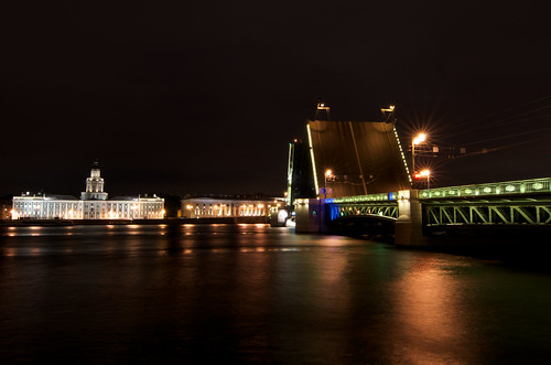 Dvortsovyy bridge 2/  ©  Still ePsiLoN