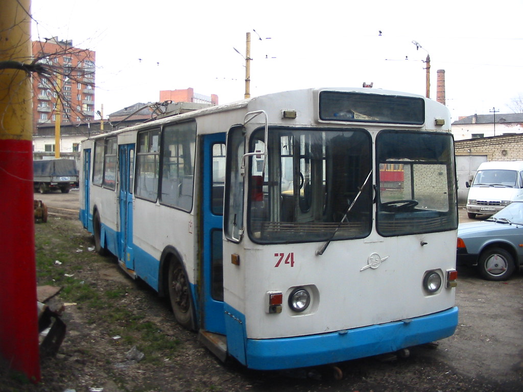 : Tula trolleybus 74 -682, withdrawn 2004. Stand in tram repair facility, witch was closed too