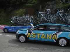 The Astana team car (photo)