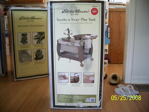 eddie bauer soothe and sway playard