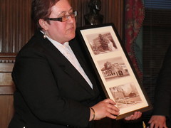 Zhanna Fomicheva of Lev Tolstoy Tula State Pedagogical Institute presents a gift