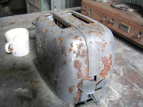 Rusting 1950s toaster