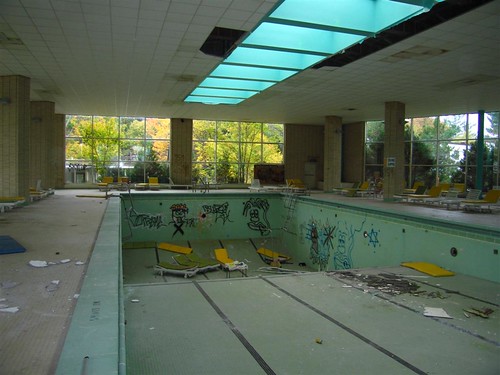 Amateur graffiti in the indoor pool