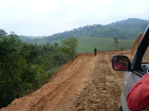 Road down from Lao Banzhang