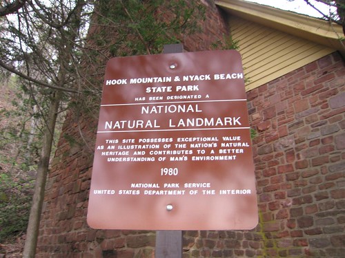 Hook mountain national landmark sign