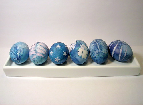 natural dye Easter eggs
